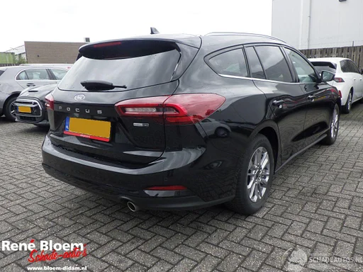 Ford Focus 1.0 EcoBoost Titanium Hybrid