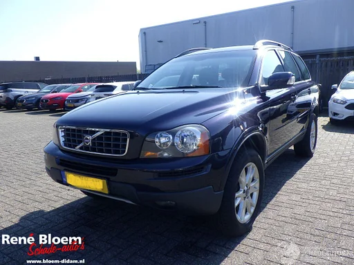 Volvo XC90 Xc-90 3.2 Momentum 7 posti Aut