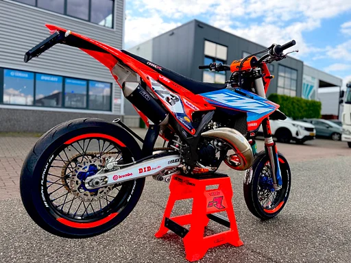 KTM 125 EXC TPI 2025 model A1 Rijbewijs Supermoto Supermotard GARANTIE!