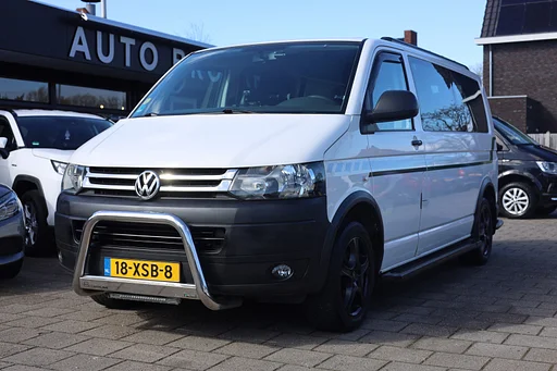 Volkswagen T5 Transporter Kombi 2.0 TDI L2H1 automática | 9 lugares | MARGE